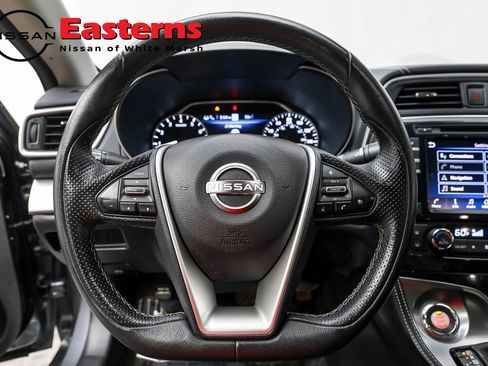Used 2023 Nissan Maxima SV w/ Floor Mat Group image 10