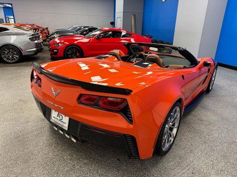 Used 2019 Chevrolet Corvette Grand Sport RWD image 11