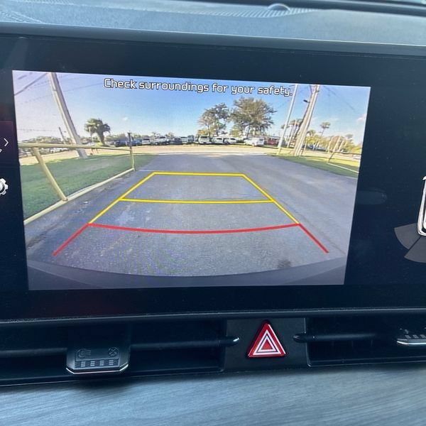 Used 2025 Kia Sportage X-Line AWD/4WD image 17