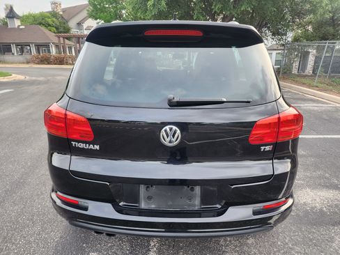 Used 2016 Volkswagen Tiguan R-Line FWD image 6