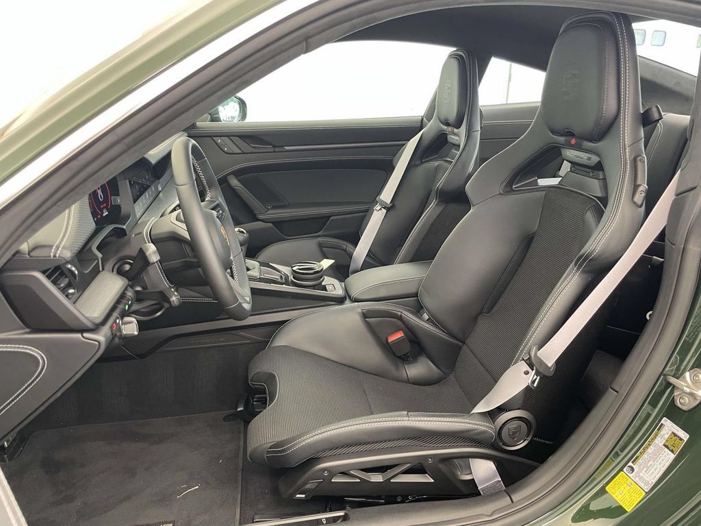Certified 2026 Porsche 911 GT3 RWD image 5