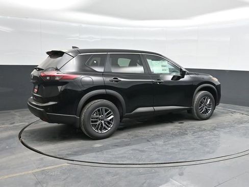 New 2026 Nissan Rogue S image 2