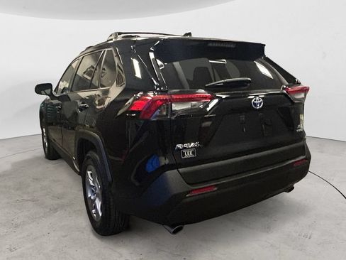 Used 2023 Toyota RAV4 XLE w/ XLE Grade Weather Package AWD/4WD image 3