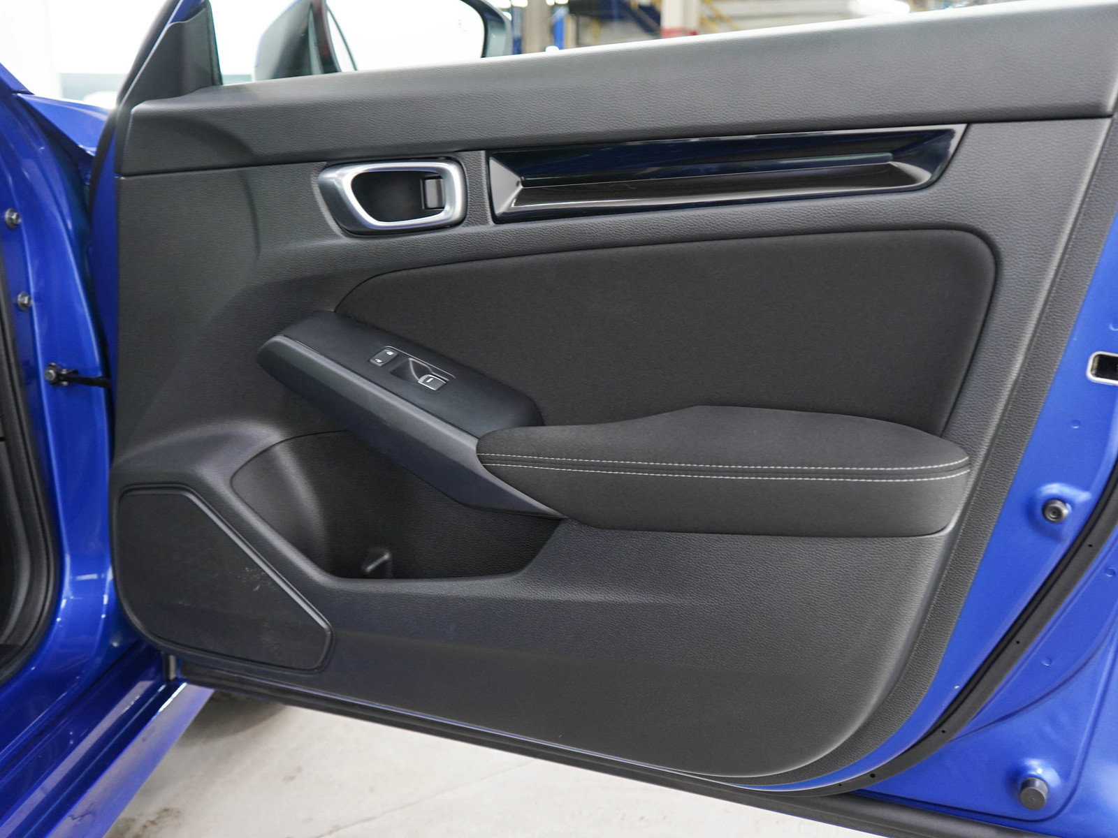 Used 2024 Honda Civic EX image 10