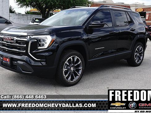 New 2026 GMC Terrain Elevation w/ Elevation Premium Package FWD image 3