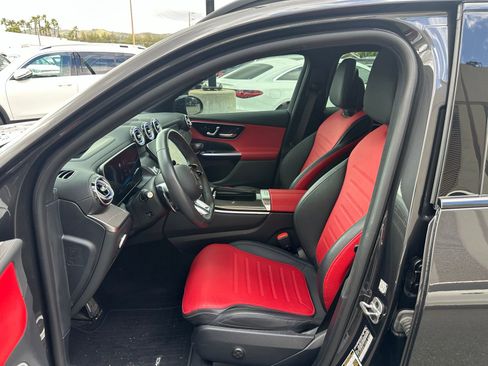 Used 2024 Mercedes-Benz GLC 43 AMG 4MATIC image 2