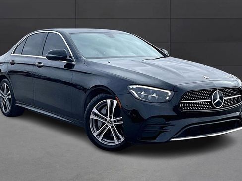 Used 2021 Mercedes-Benz E 350 4MATIC Sedan image 7
