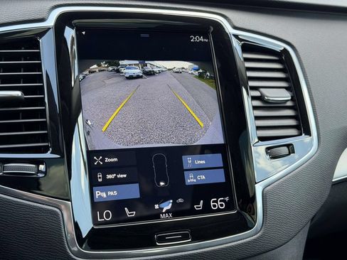 Used 2021 Volvo XC90 T5 Momentum w/ Advanced Package FWD image 4