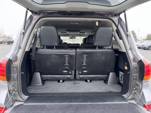 Used 2011 Lexus LX 570 570 w/ Luxury Pkg image 8