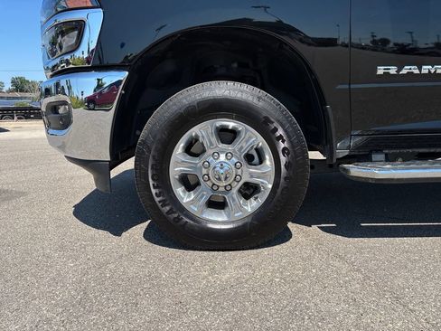 Used 2026 RAM 2500 Big Horn AWD/4WD image 42