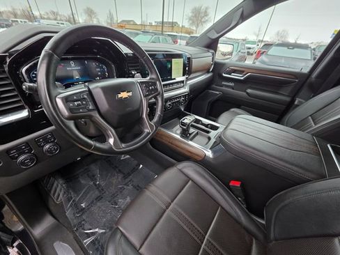 Used 2023 Chevrolet Silverado 1500 High Country image 20