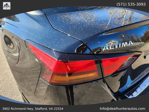 Used 2022 Nissan Altima 2.5 SV FWD image 11