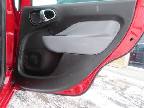 Used 2014 FIAT 500L Easy w/ Popular Equipment Group image 36