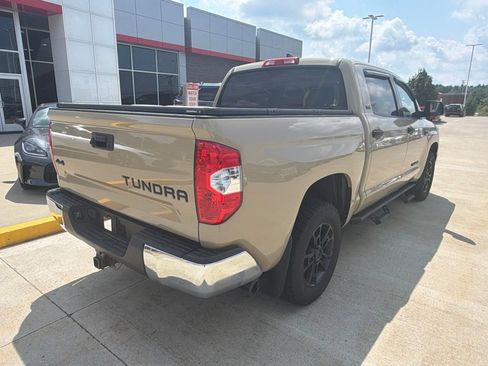 Used 2020 Toyota Tundra SR5 w/ TRD 18" Wheel Package AWD/4WD image 4