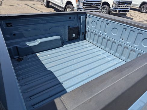 Certified 2022 Ford Maverick XLT FWD image 8
