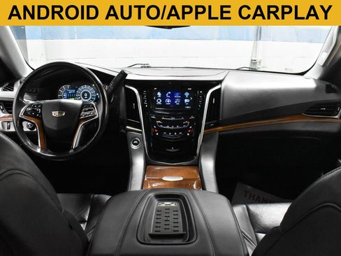 Used 2020 Cadillac Escalade Premium Luxury w/ Escalade Sport Edition AWD/4WD image 2