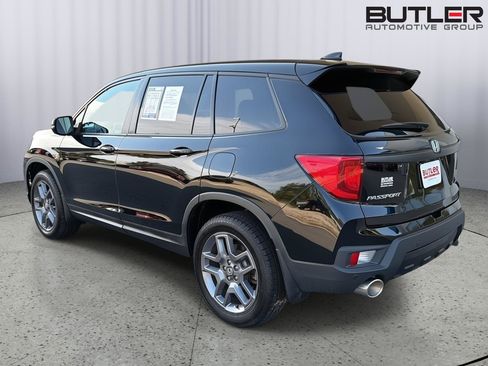 Used 2023 Honda Passport EX-L image 4