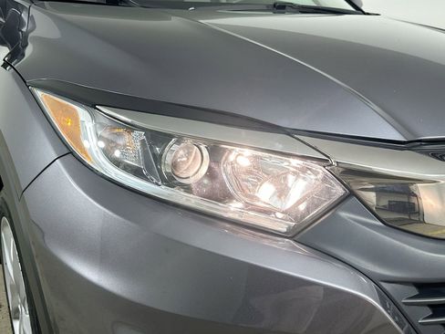 Used 2020 Honda HR-V EX image 10