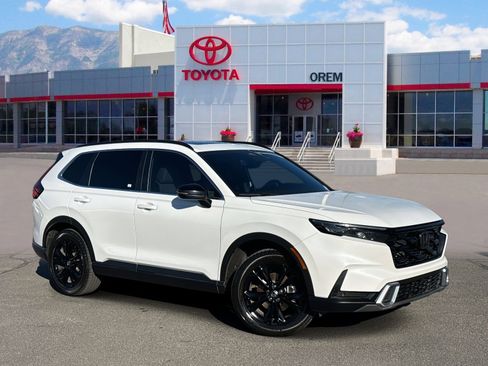 Used 2024 Honda CR-V Sport Touring image 1