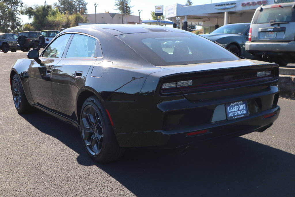 New 2026 Dodge Charger R/T w/ Blacktop Package AWD/4WD image 7