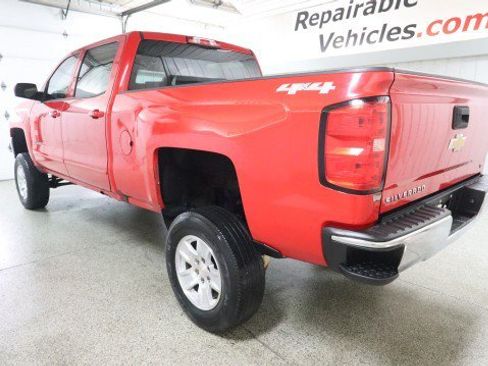 Used 2017 Chevrolet Silverado 1500 LT AWD/4WD image 3