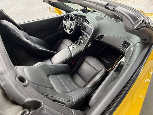 Used 2015 Chevrolet Corvette Z06 w/ Z07 Performance Package RWD image 34