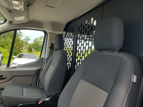 Used 2025 Ford Transit 250 Low Roof w/ Exterior Upgrade Package RWD image 21