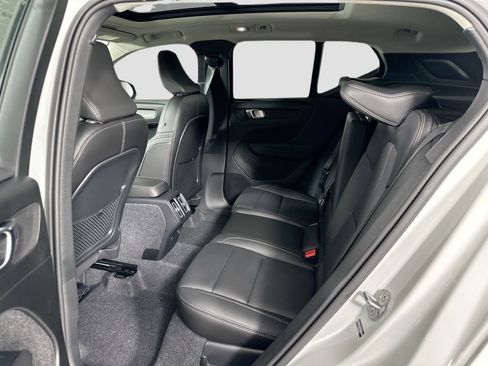 New 2026 Volvo XC40 B4 Core FWD image 23
