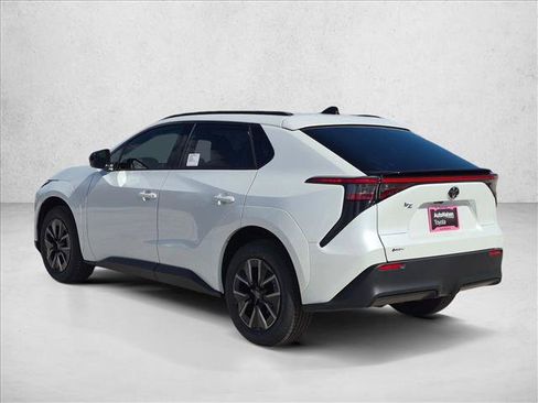 New 2026 Toyota bZ FWD image 8