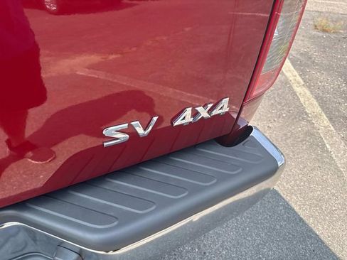 Used 2019 Nissan Frontier SV image 10