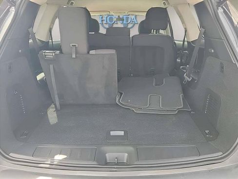 Used 2019 Nissan Pathfinder S AWD/4WD image 19