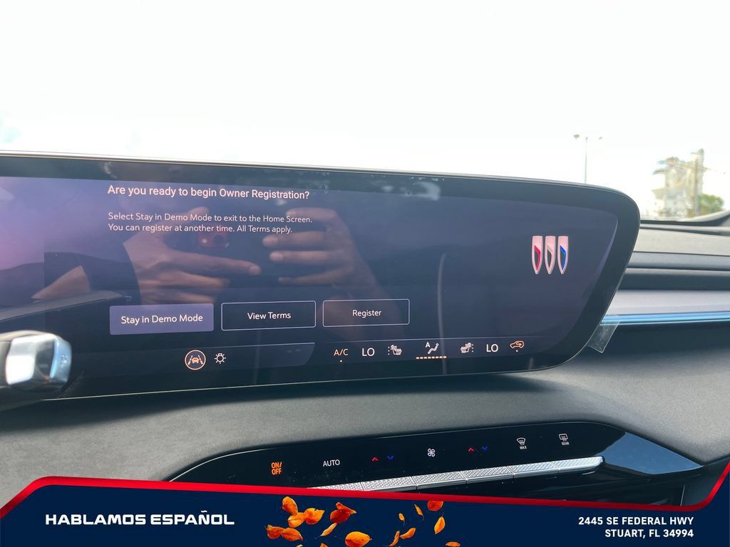 New 2027 Buick Enclave Sport Touring w/ Super Cruise Package FWD image 31