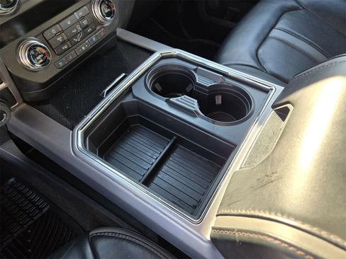 Used 2020 Ford F250 Platinum w/ FX4 Off-Road Package image 17