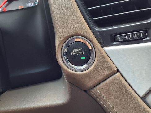 Used 2018 GMC Yukon SLT RWD image 11
