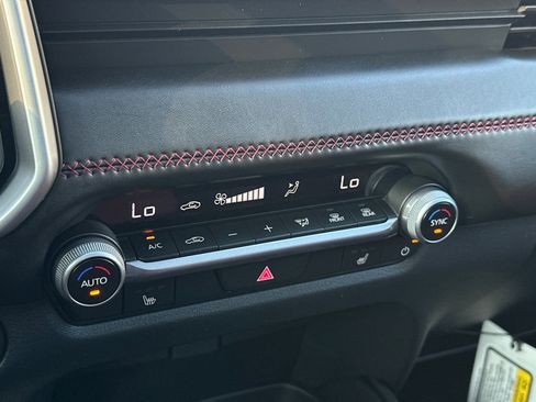 New 2025 MAZDA CX-50 AWD 2.5 Hybrid w/ Premium Pkg image 29