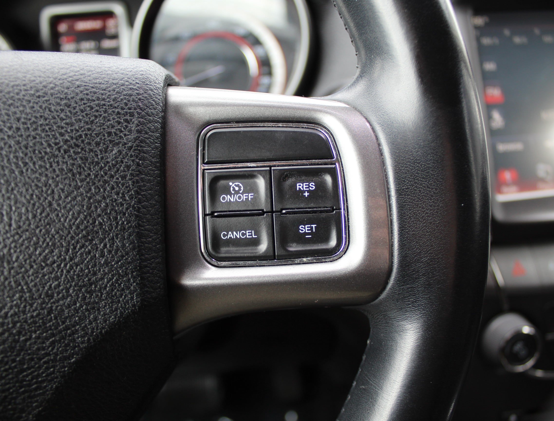 Used 2018 Dodge Journey Crossroad AWD/4WD image 22