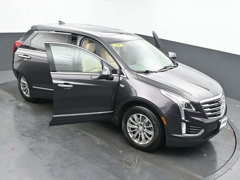 Used 2018 Cadillac XT5 Luxury w/ Driver Awareness Package image 55