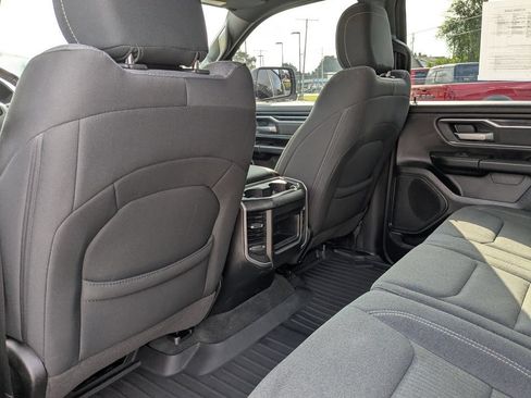 Used 2021 RAM 1500 Big Horn AWD/4WD image 23