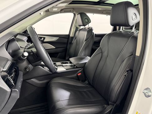 Used 2024 Acura MDX SH-AWD w/ Technology Package image 4