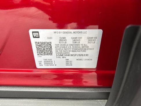 Used 2023 Chevrolet Traverse LT AWD/4WD image 30