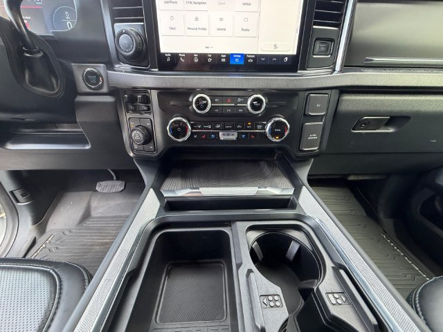 Used 2025 Ford F350 Platinum w/ Tremor Off-Road Package AWD/4WD image 12
