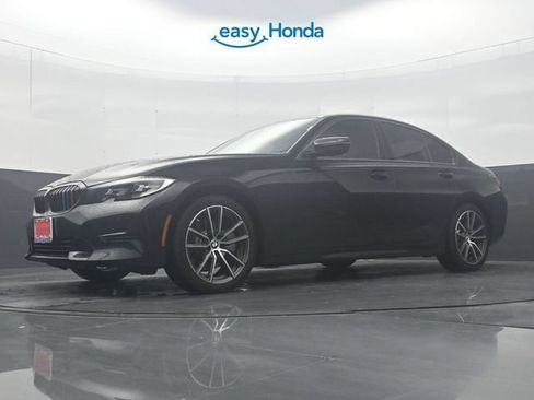 Used 2019 BMW 330i Sedan w/ Driving Assistance Package RWD image 29