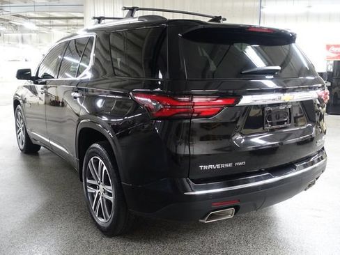 Used 2023 Chevrolet Traverse High Country w/ LPO, Floor Liner Package AWD/4WD image 5