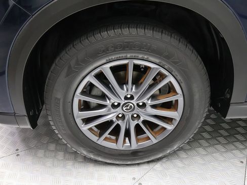 Used 2019 MAZDA CX-5 Touring image 4