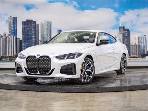 Used 2026 BMW 430i xDrive Coupe w/ M Sport Package AWD/4WD image 2