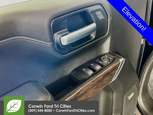 Used 2021 GMC Sierra 1500 Elevation w/ Preferred Package AWD/4WD image 12