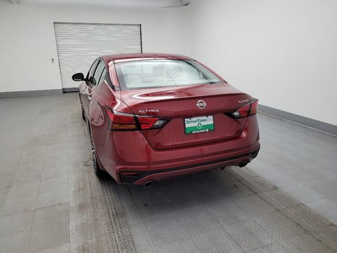 Used 2020 Nissan Altima 2.5 Platinum image 6