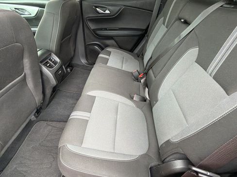 Used 2025 Chevrolet Blazer LT FWD image 24