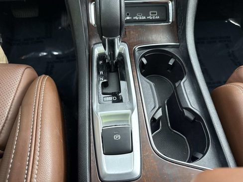 Used 2023 Subaru Ascent Touring AWD/4WD image 38