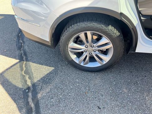 Used 2022 Acura MDX SH-AWD image 24